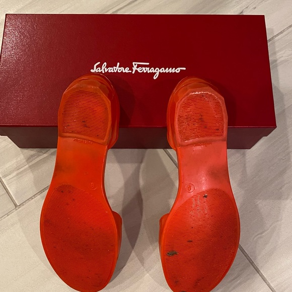 Salvatore Ferragamo jelly flats size 8 - Picture 5 of 5